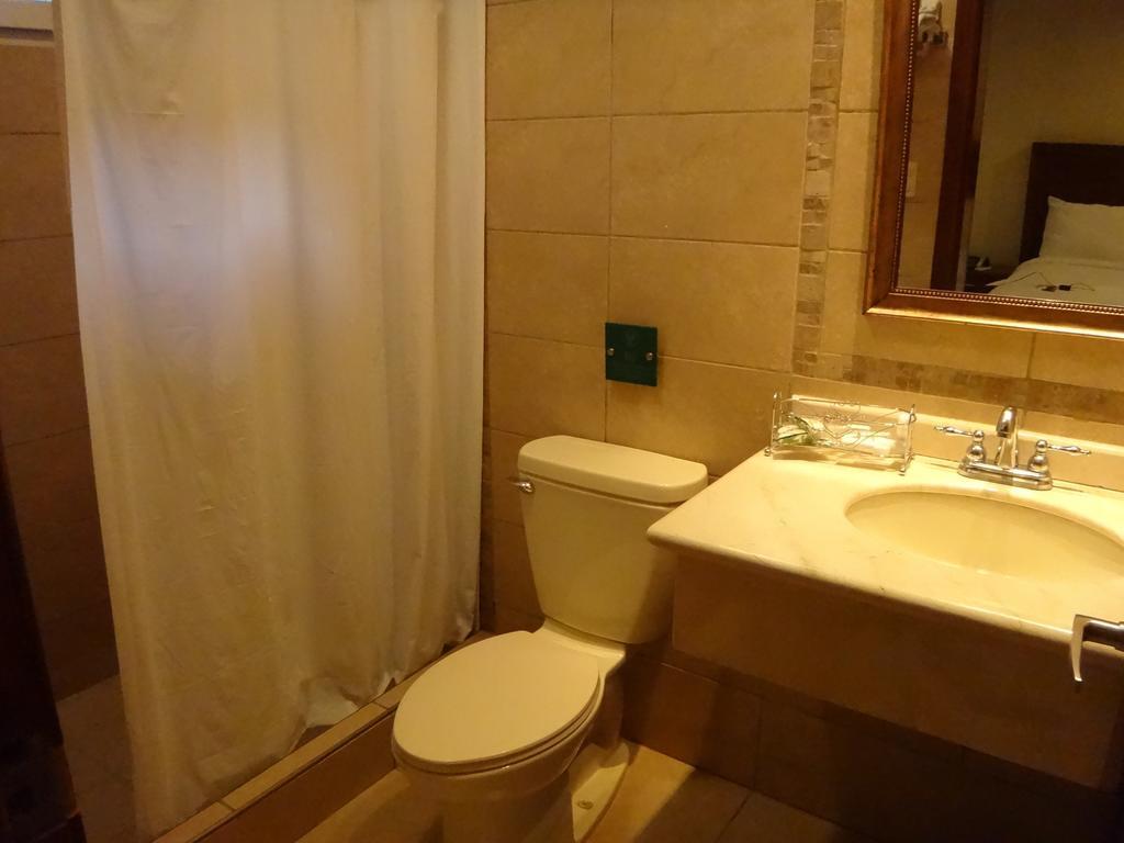 Hotel Boutique Primavera San Pedro Sula Habitación foto