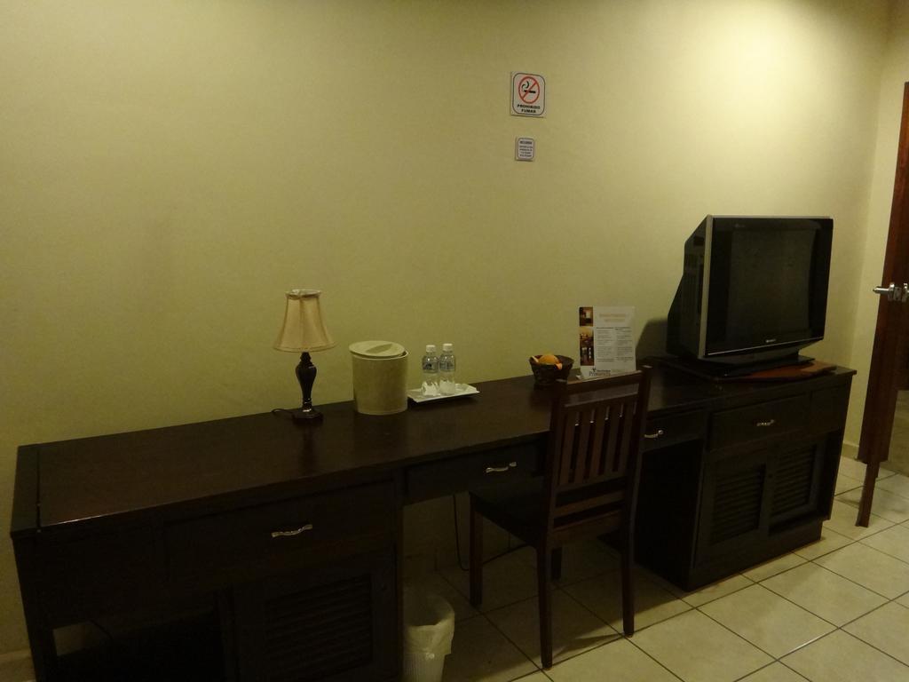 Hotel Boutique Primavera San Pedro Sula Habitación foto